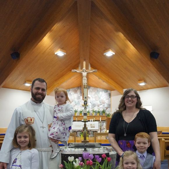 Meet your Posher, Amy - Picture 1 of 1